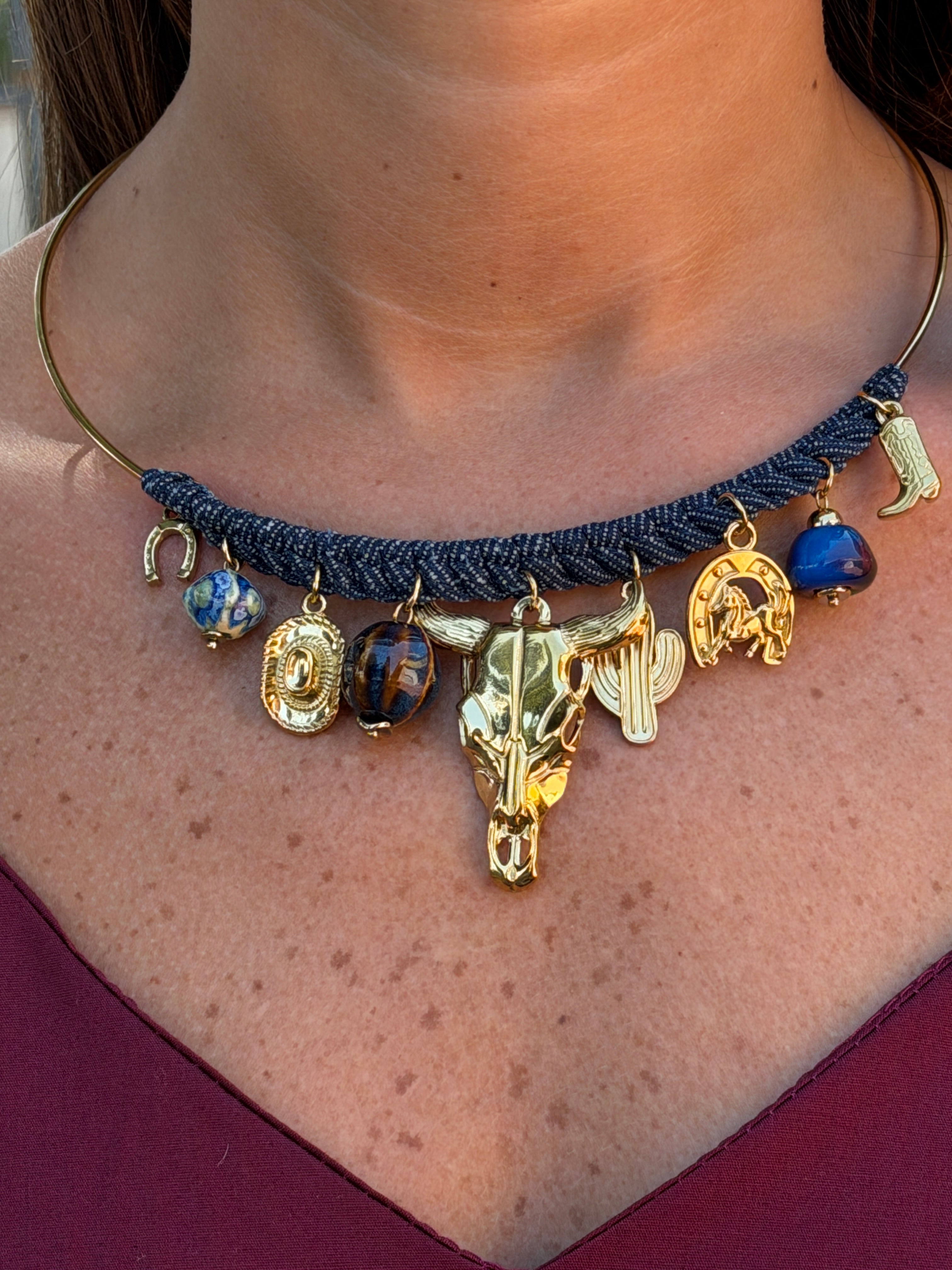 Collana Cow