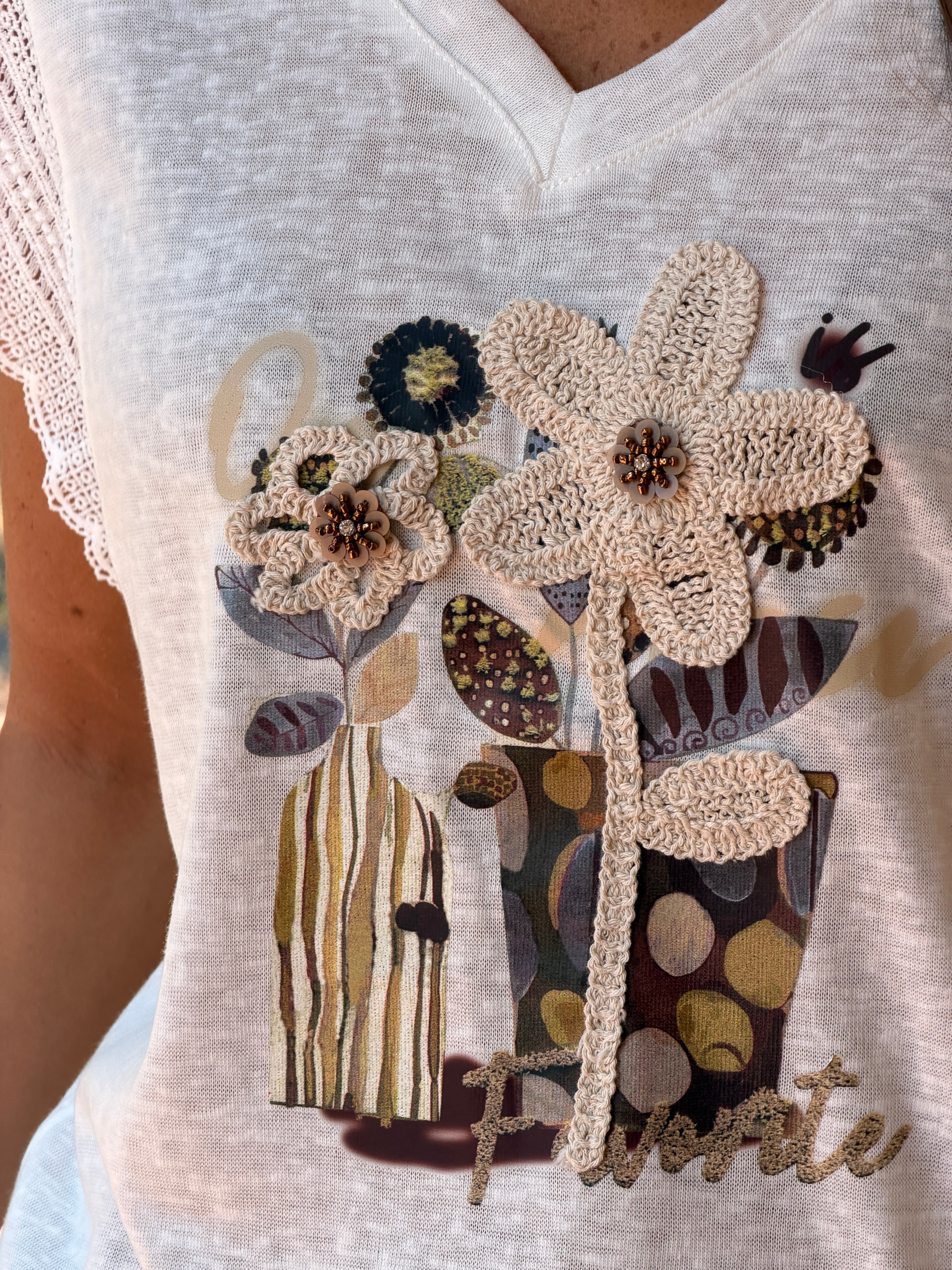 T-shirt Emily