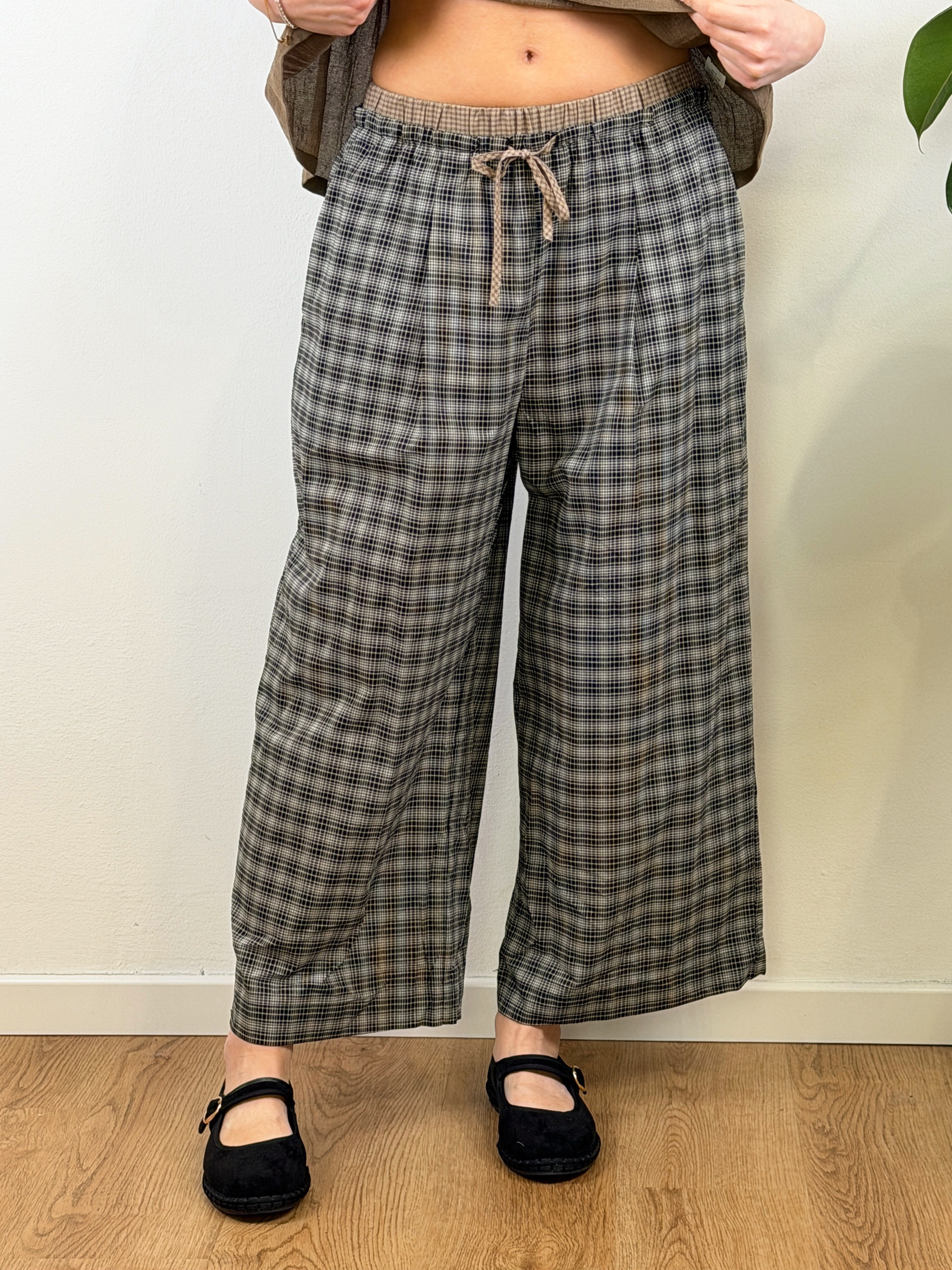 Pantalone Wendy Tang