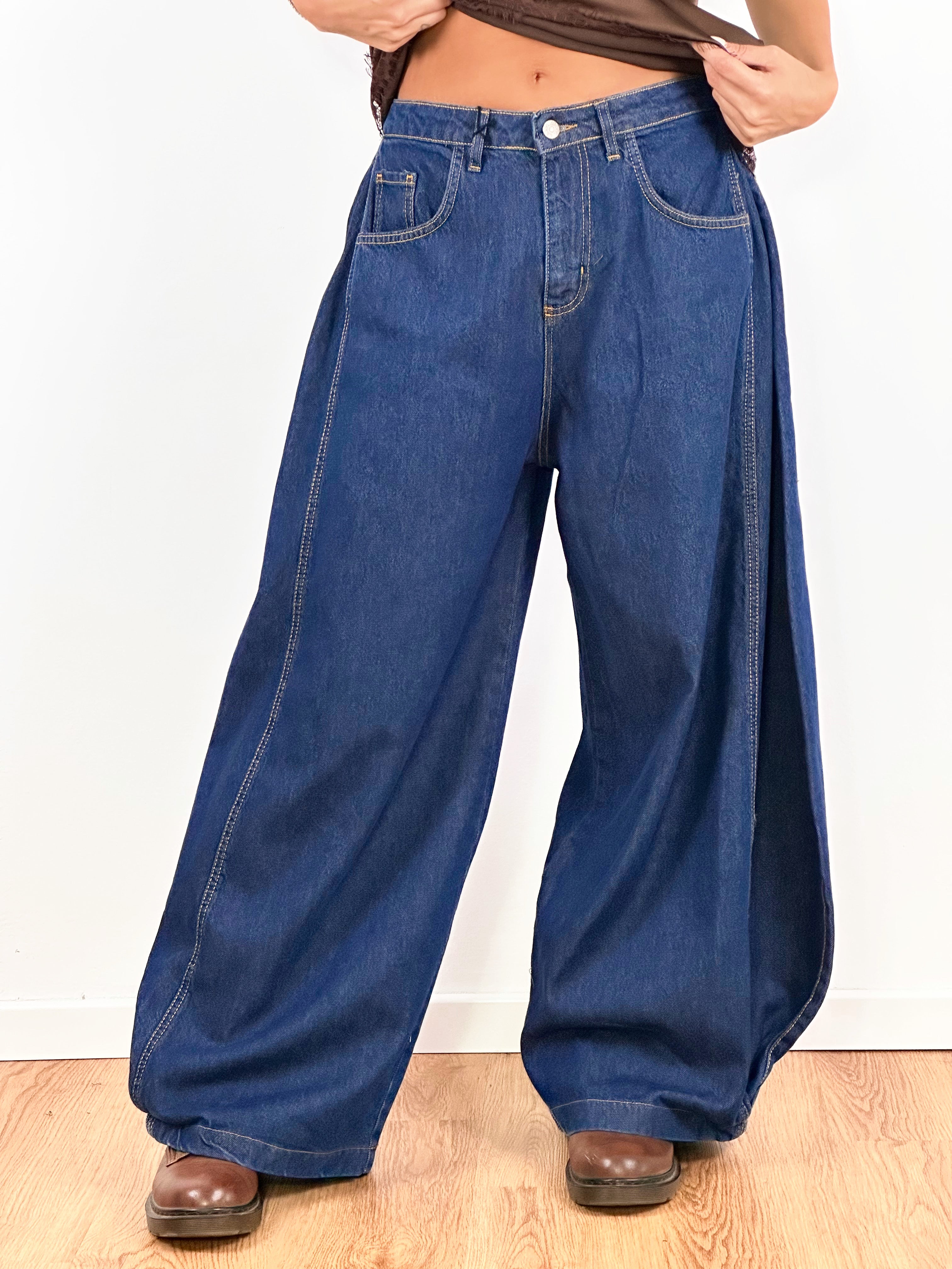 Jeans Happy